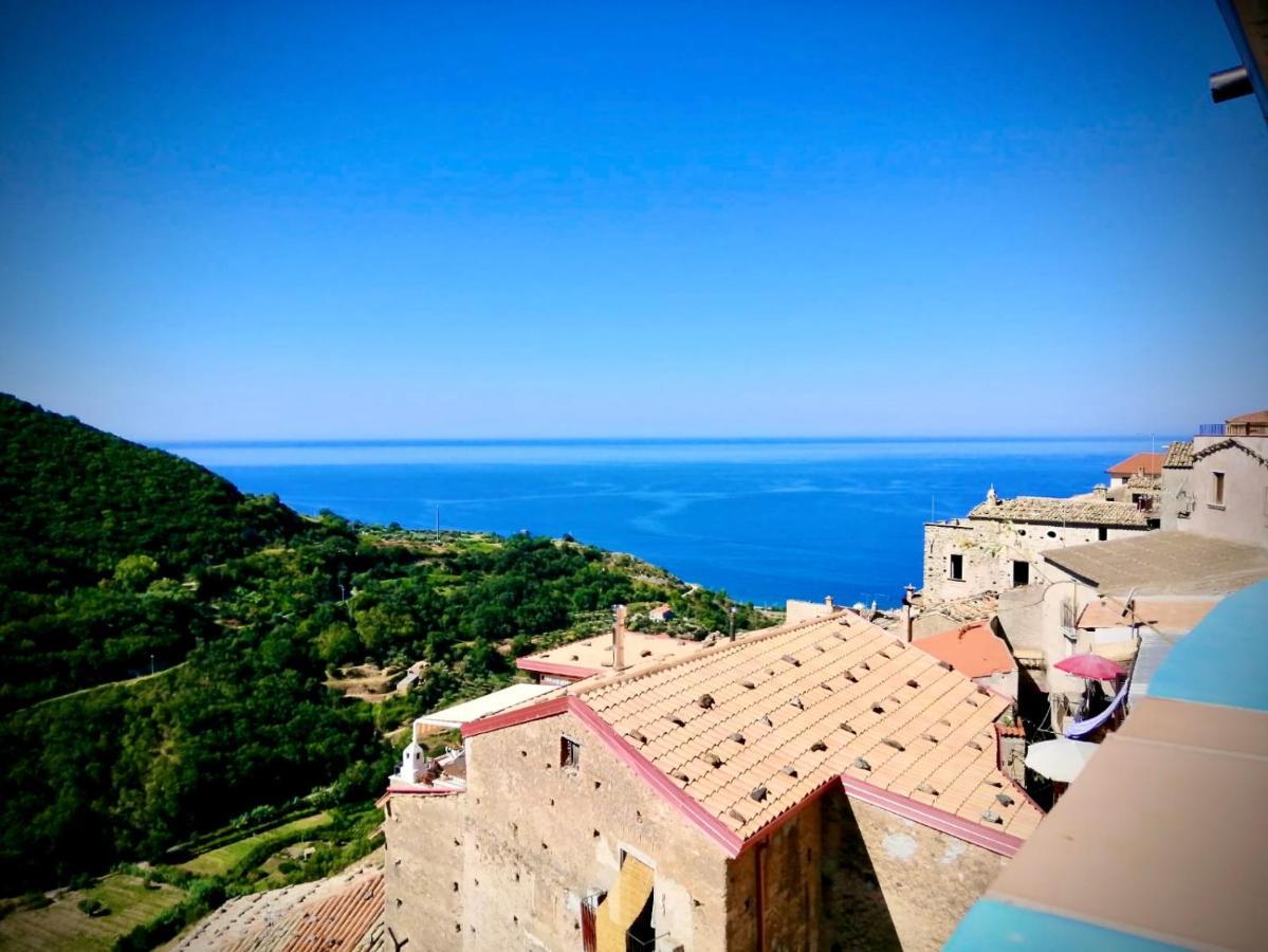 Palazzo Del Diplomatico Villa Belmonte Calabro Luaran gambar