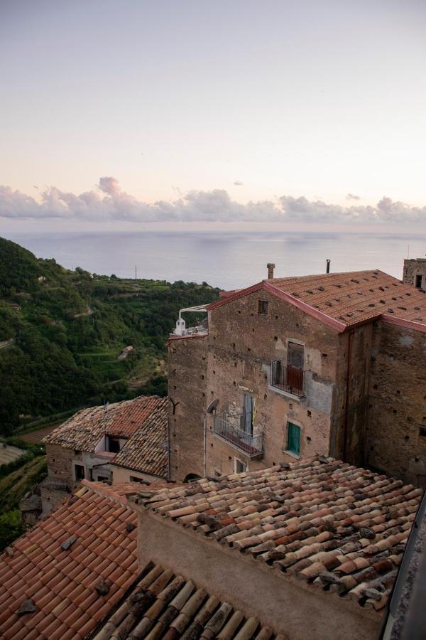 Palazzo Del Diplomatico Villa Belmonte Calabro Luaran gambar
