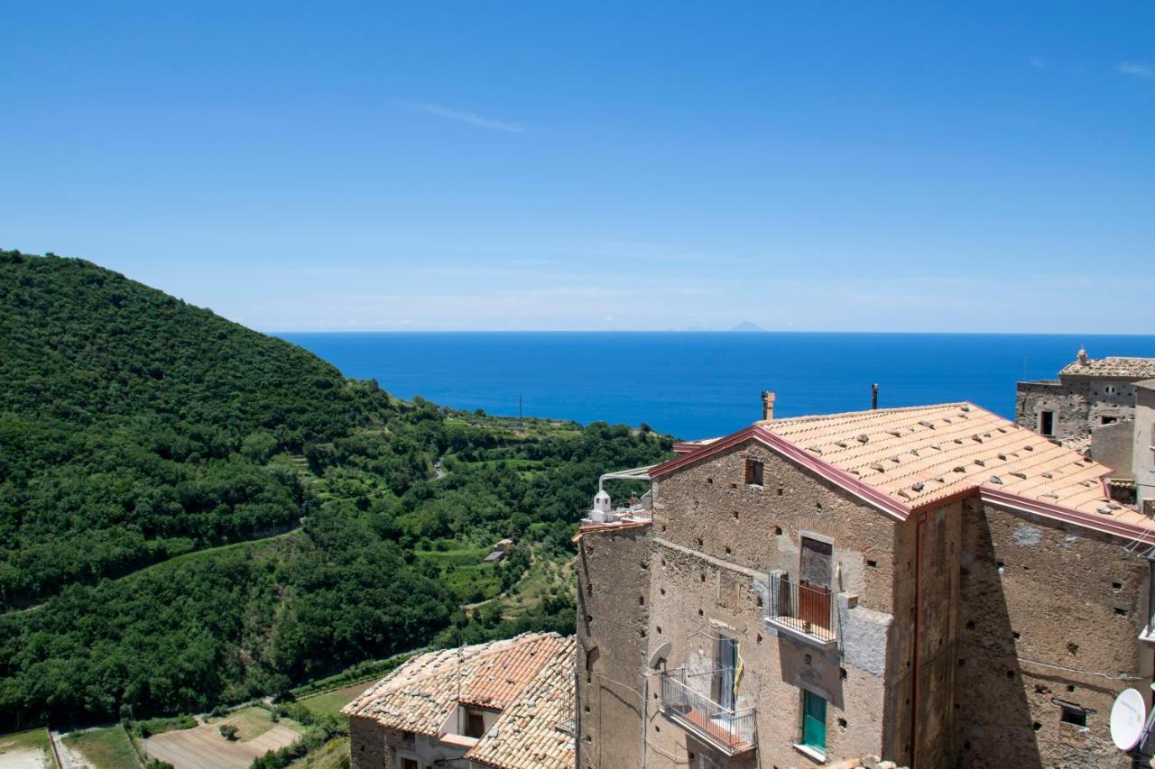 Palazzo Del Diplomatico Villa Belmonte Calabro Luaran gambar