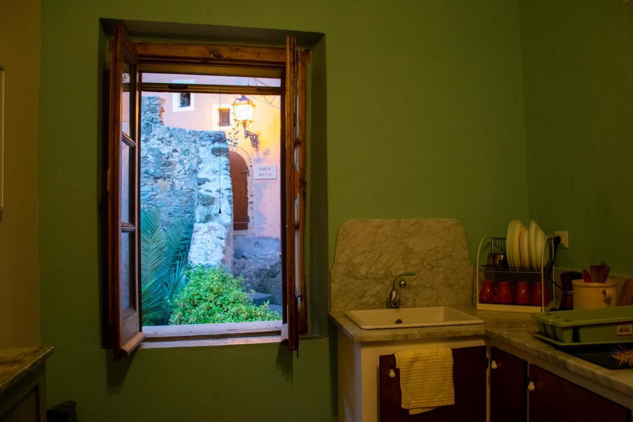 Palazzo Del Diplomatico Villa Belmonte Calabro Luaran gambar